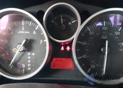 2006 Mazda Mx-5 Grand Touring z USA, uszkodzony, nr VIN JM1NC25F560110931